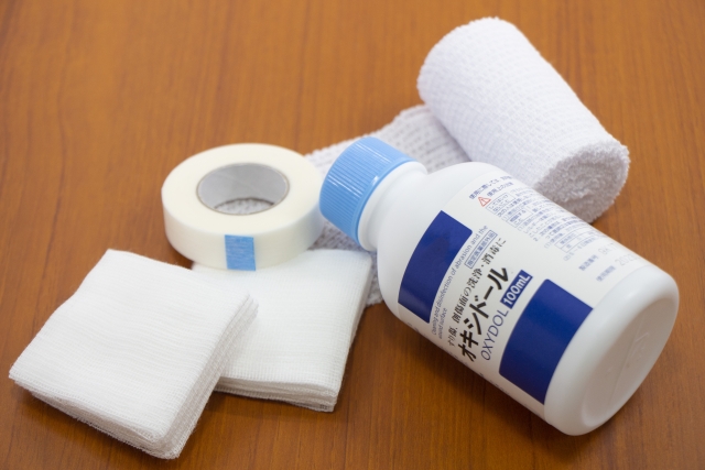 応急措置の用具
